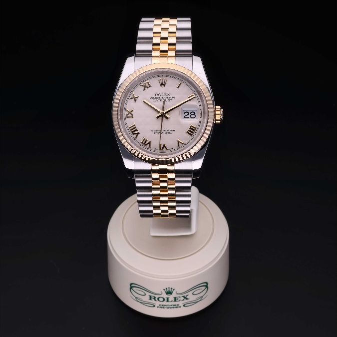 ロレックス認定中古時計写真2
