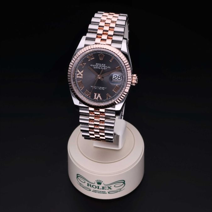 ロレックス認定中古時計写真2