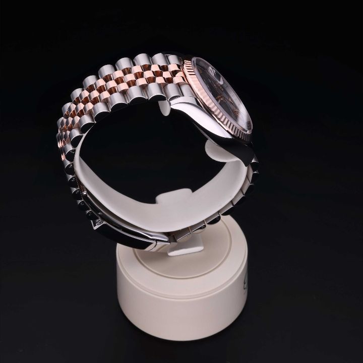 ロレックス認定中古時計写真4